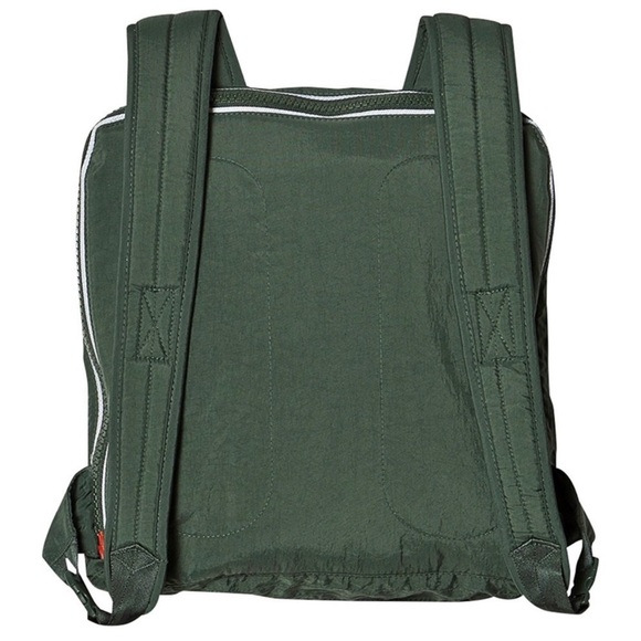 Nike Tech Pack Boys Backpack Jacket
Sz S Green Bv3559-370 Fast RARE - Picture 7 of 7